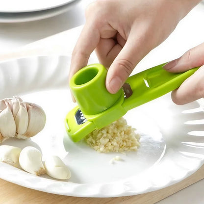 Mini Garlic Grinder Creative Garlic Press Kitchen Garlic Mash Manual Garlic Mashing Green Kitchen Gadgets 1PC